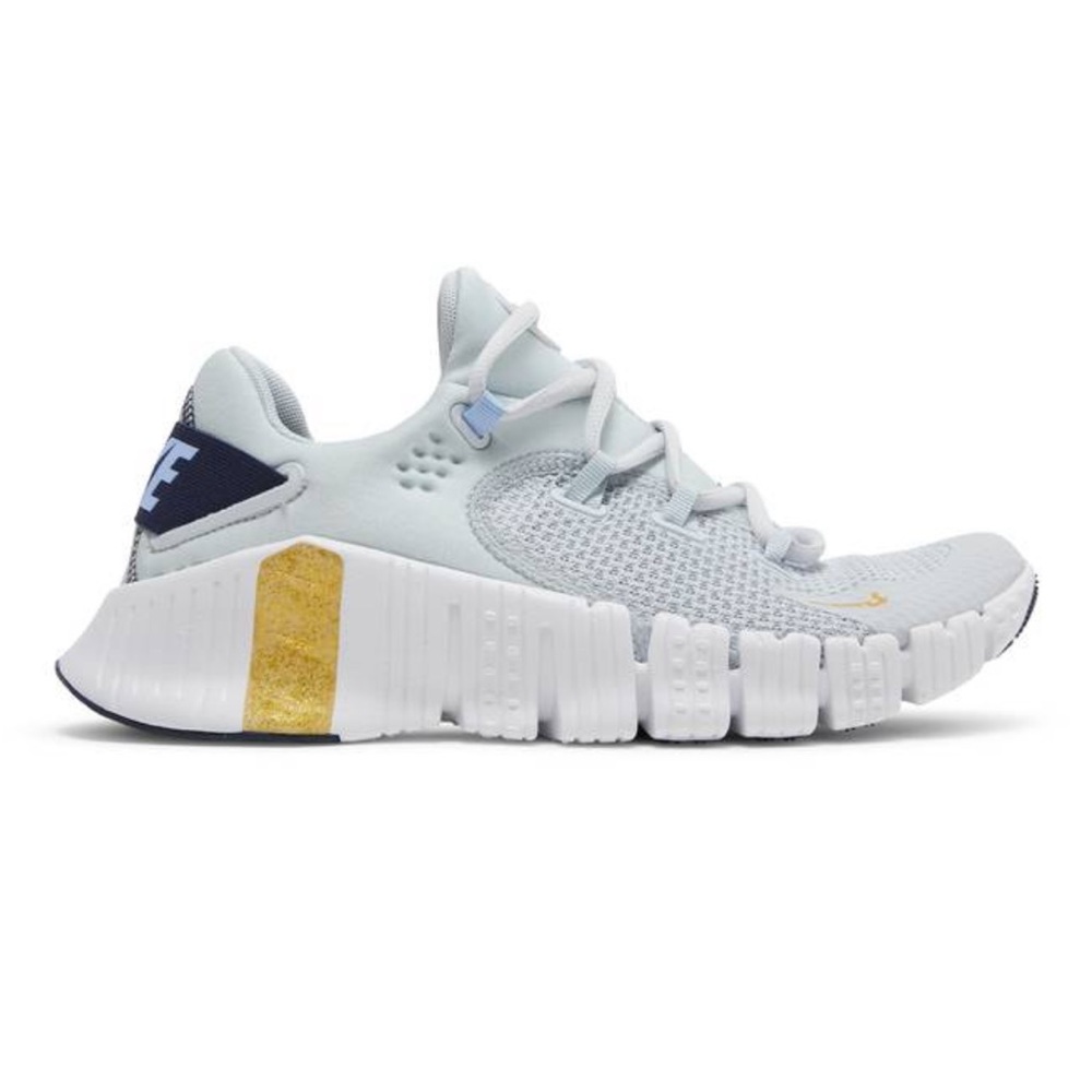 Metcon 4 size training shoes 7.5M / 9W
